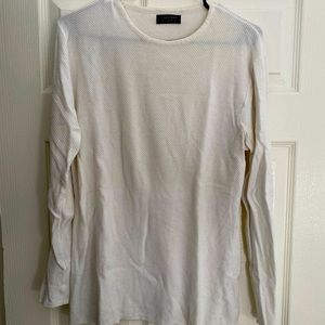 White thin long sleeve shirt
